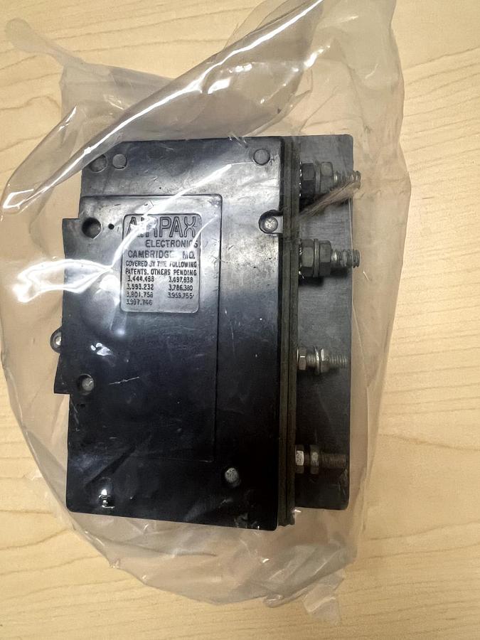 Used Airpax, 3 Circuit Breaker, AIRPAX Electronics. 35/35/100 JA 18V Trip, Used