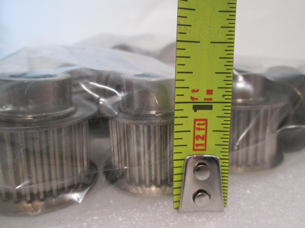 Used 220-7045, New, Lot of 13