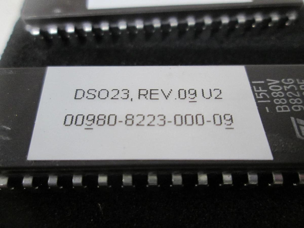 Used Texas Instruments, B880V, 00980-8223-000-09, Integrated Circuit, Used, Lot of 4