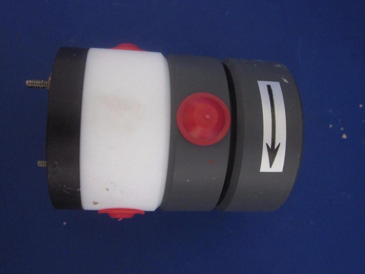 Fluorocarbon NT2-122NC/HP High Purity N.C. Pneumatic Valve, 45-55 psi, New