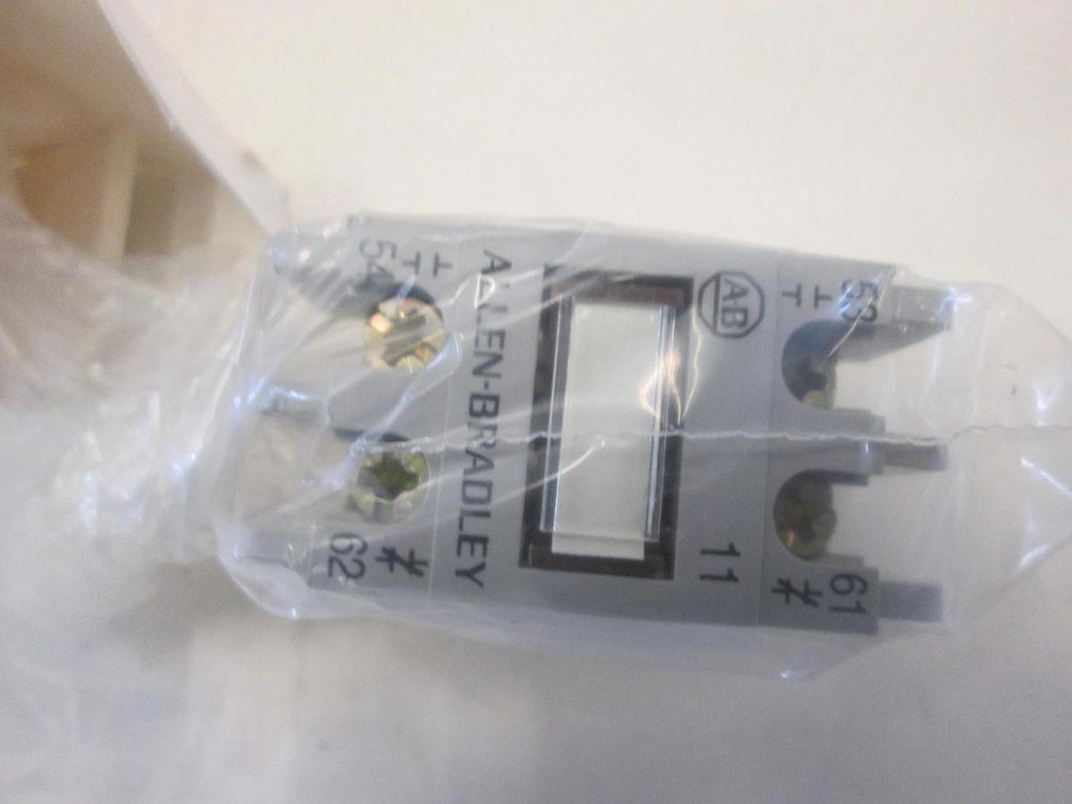 Allen Bradley, 195-FA11, AUXILLARY CONTACTOR, 40AMP, New