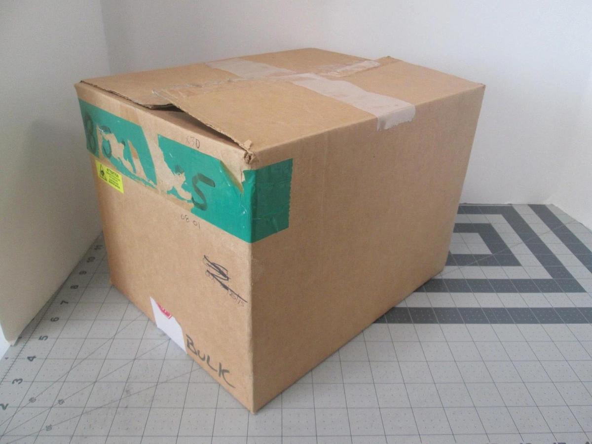 AMP, 205731-1, Backshell Cable Clamp, 45' Thermoplastics Kit New, Lot of 60