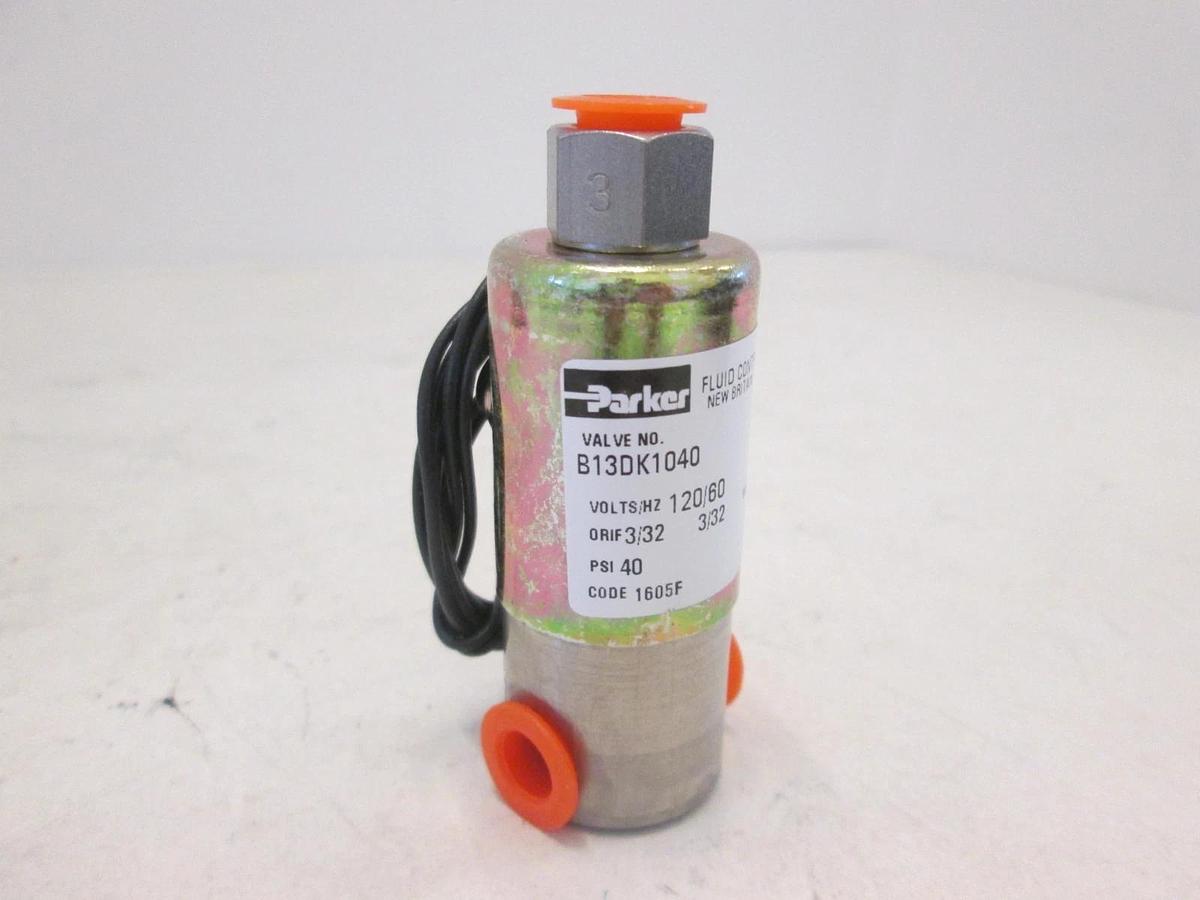 Parker, Solenoid Valve, B13DK1040, 3/32 Orifice, 40 PSI, 120V, New