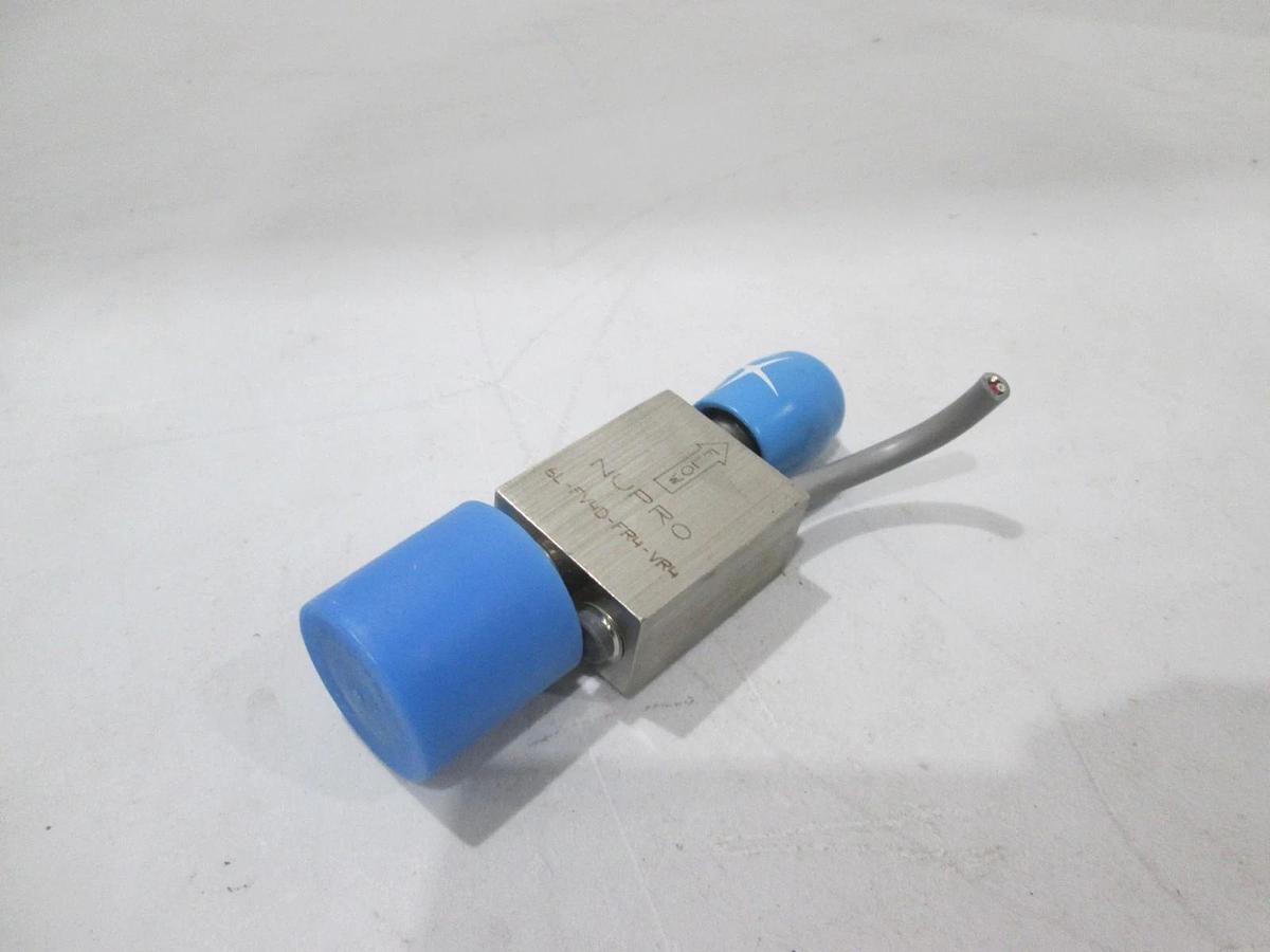 Used Nupro, 6L-FV4D-FR4-VR4, Vertical Flow Sensor, Used
