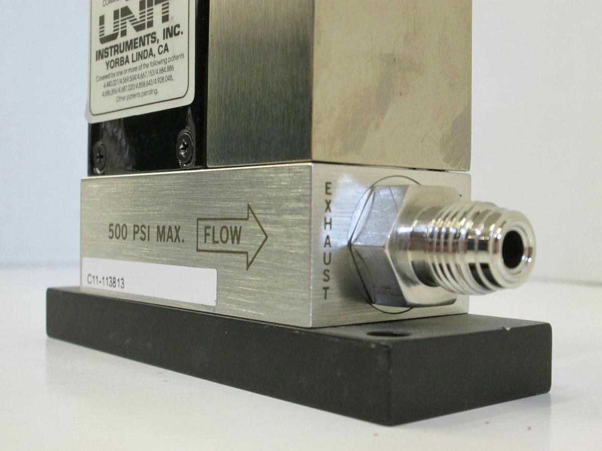 Used Unit UFC-1110A Mass Flow Controller MFC, H2, 20 SLM, 1/4" Male