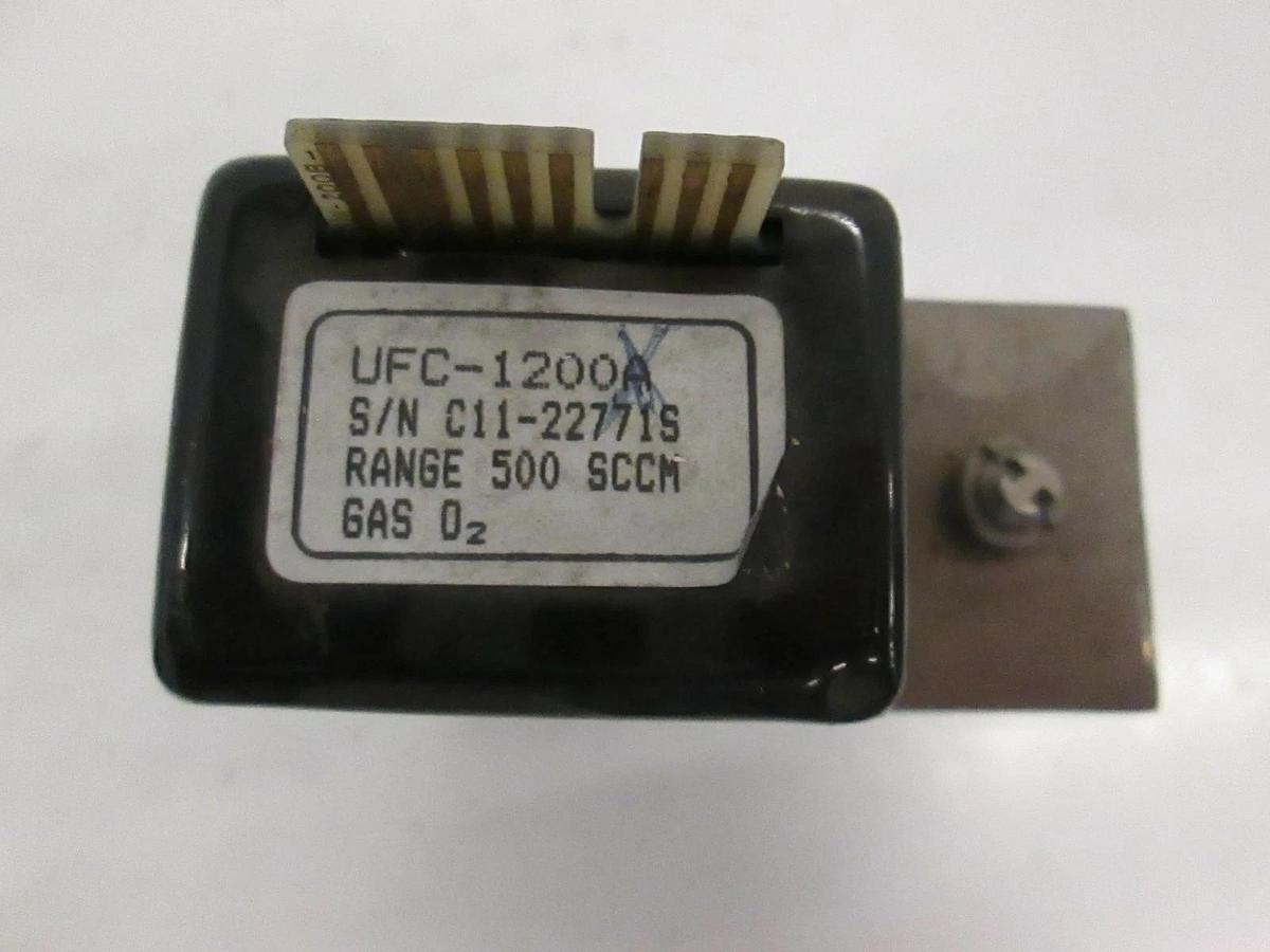 Used UFC-1200, Mass Flow Controller MFC, O2, 500 SCCM, Used