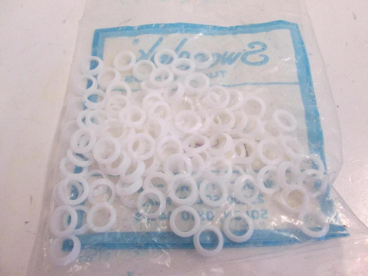 Used Swagelok T-4A4-1, White Tube Fittings, Lot of 100
