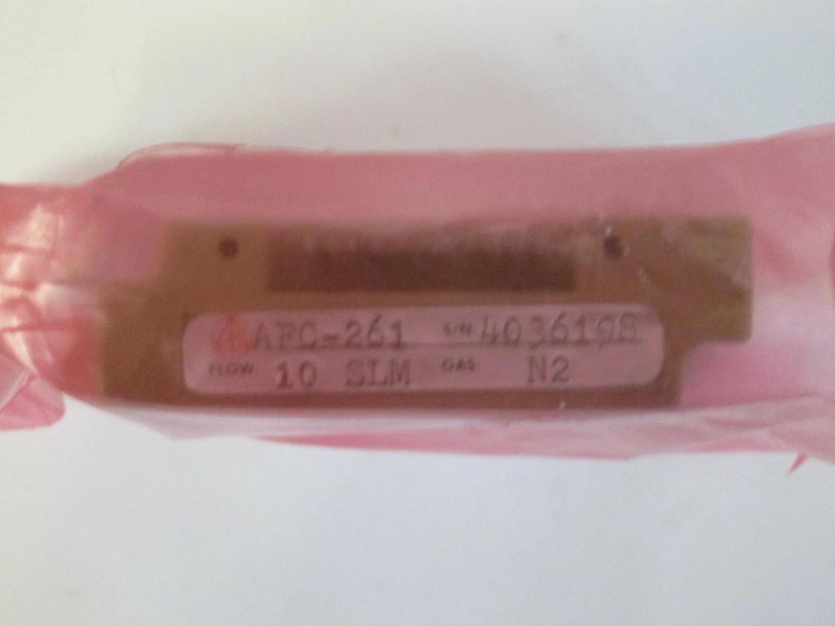 Used ASM AFC-261, Mass Flow Controller, Gas- N2, Range- 10 SLM, 1/4" M I/O VCR, Used