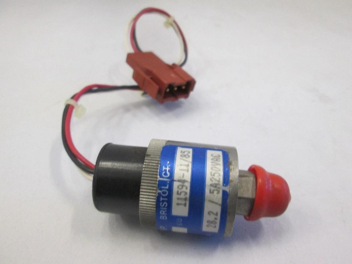 Used Whitman, P117V-3N-C52L, Vacuum Switch, Used