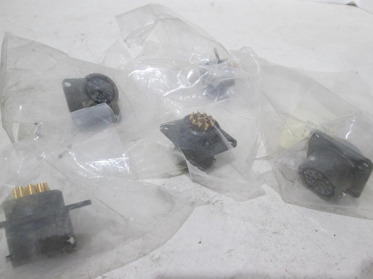 Amphenol, 9080-0104, 14 Pin Female Connector, New, Lot of 5