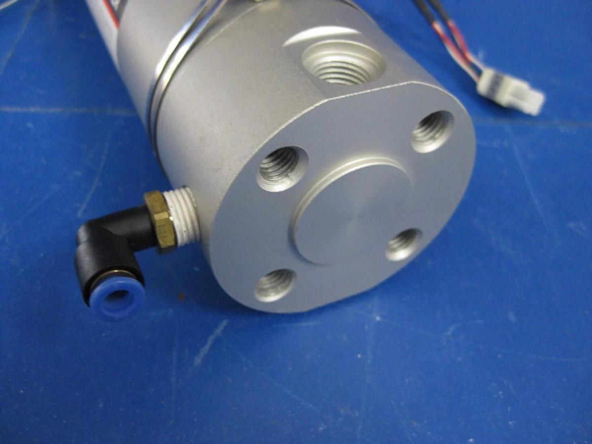 Used SMC CDG1BN63-150-XB9 Switch Air Cylinder, 63mm Bore, Auto Switch, 9.9 kgf/cm2