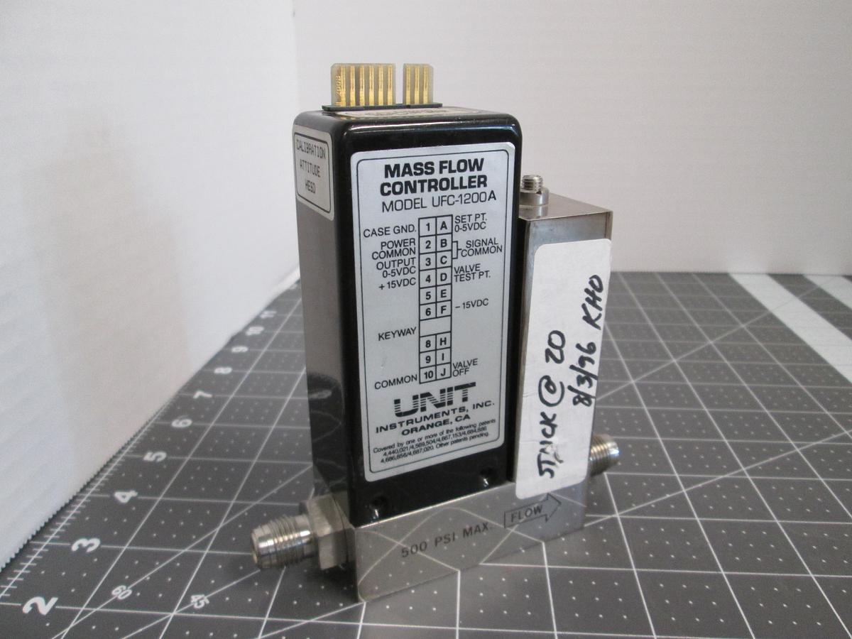 Used UNIT Instruments, UFC-1200A 200 SCCM NF3 Mass Flow Controller