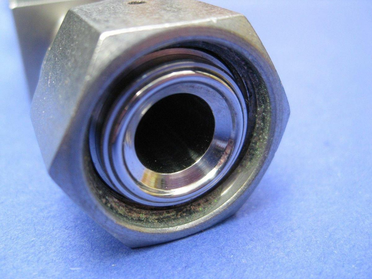 Used Swagelok SS-6BK-V19-1O Bellows Sealed Valve w/ NO Actuator, 1/2" FVCR, Used