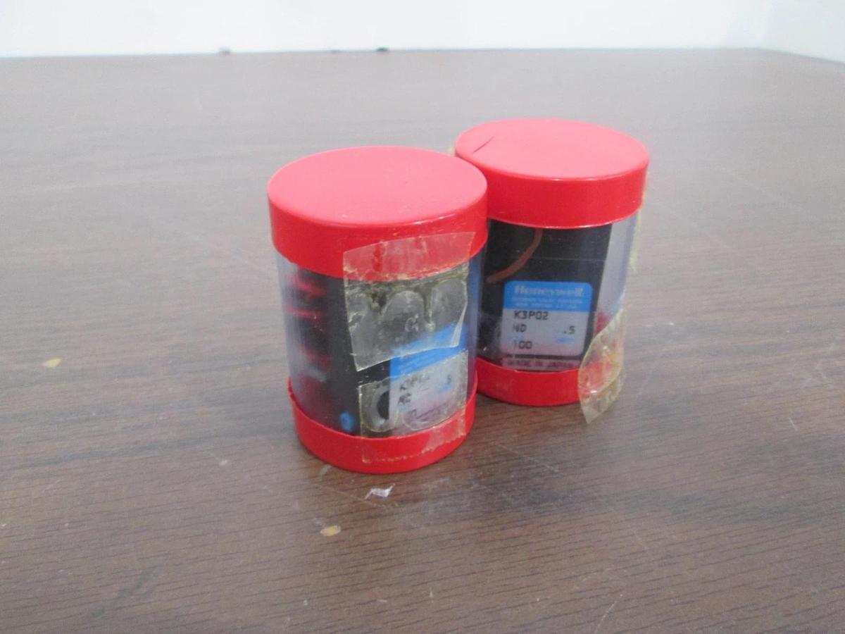 Honeywell, K3P02, Solenoid Valve, New, Lot of 2