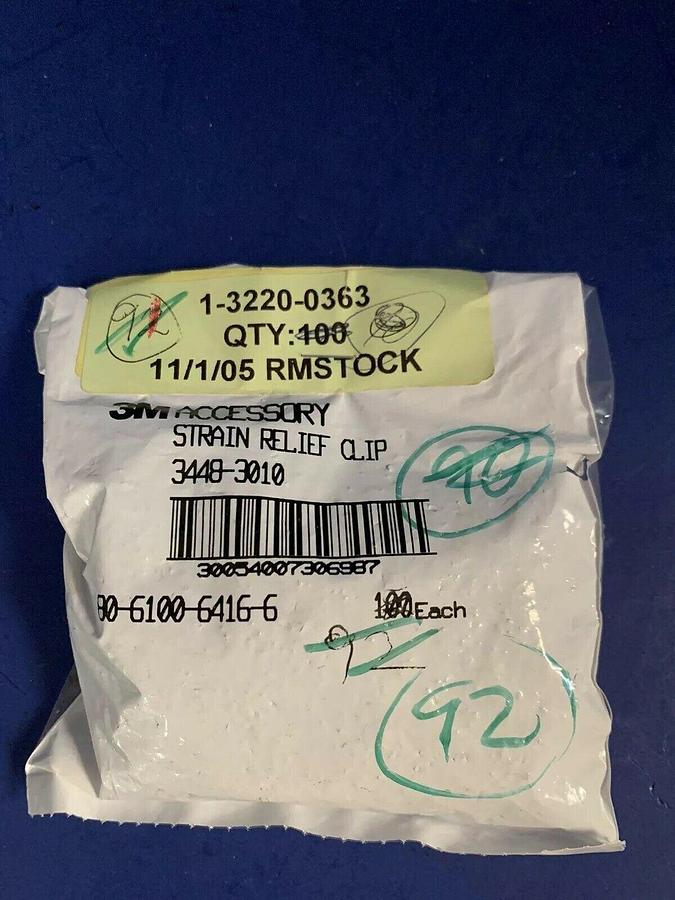 Used 3M Strain Relief Clip 3448-3010, Lot of 85+