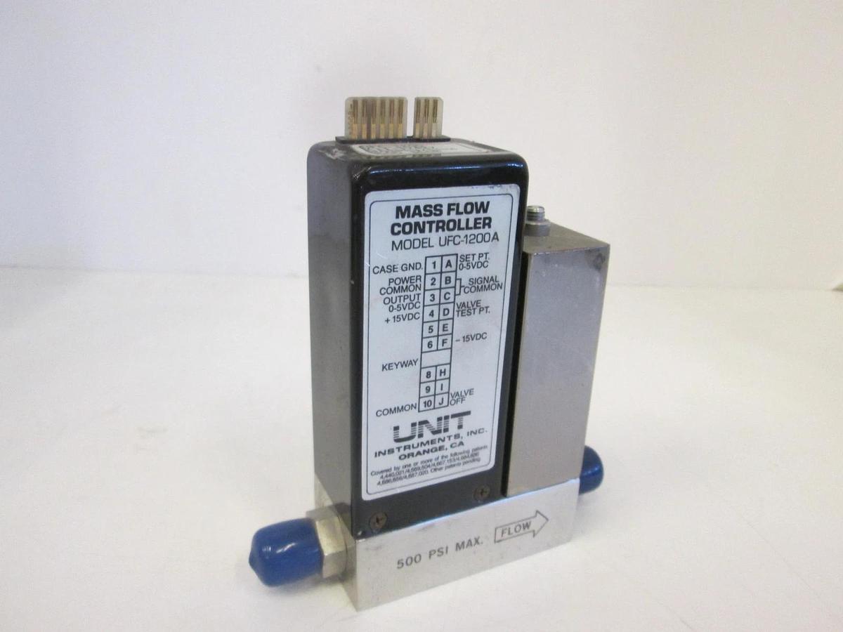 Used Unit Instruments, UFC-1200, Mass Flow Controller, 500 SCCM, 20%PH3/SIH4, Used