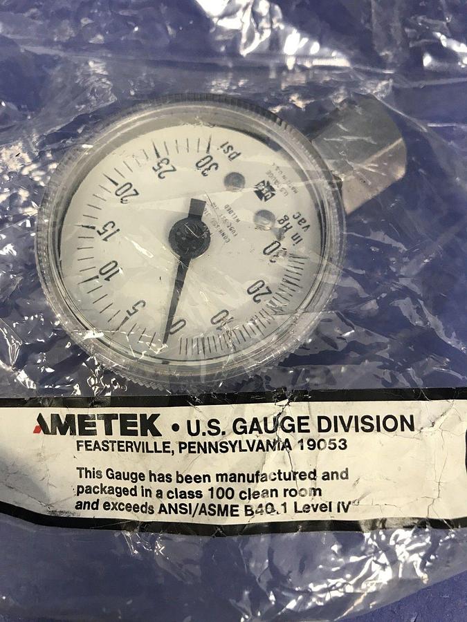 Ametek U.S. Gauge, Pressure Gauge, 30-0-30 psi, 1/4" FVCR, New