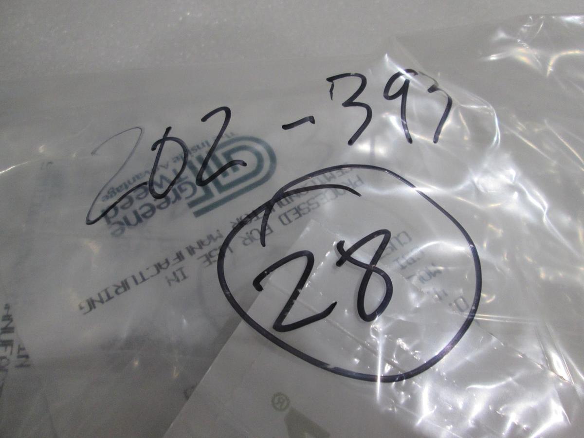 Chemraz, AS-568A-008, O-Ring, 202-393, New, Lot of 28