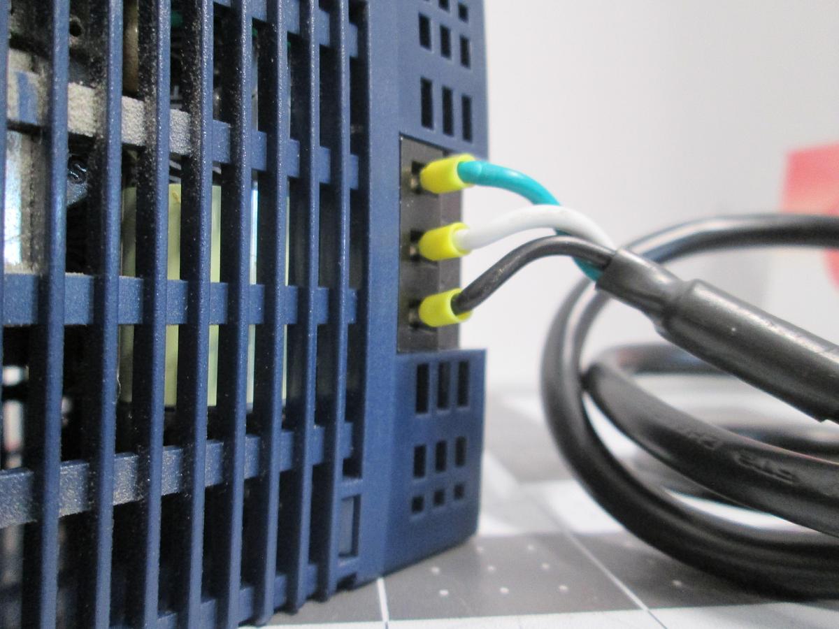 Used TDK-Lambda DPP100-24 DIN Rail Power Supply 115/230VAC Input 24VDC 100W 4.2A Max