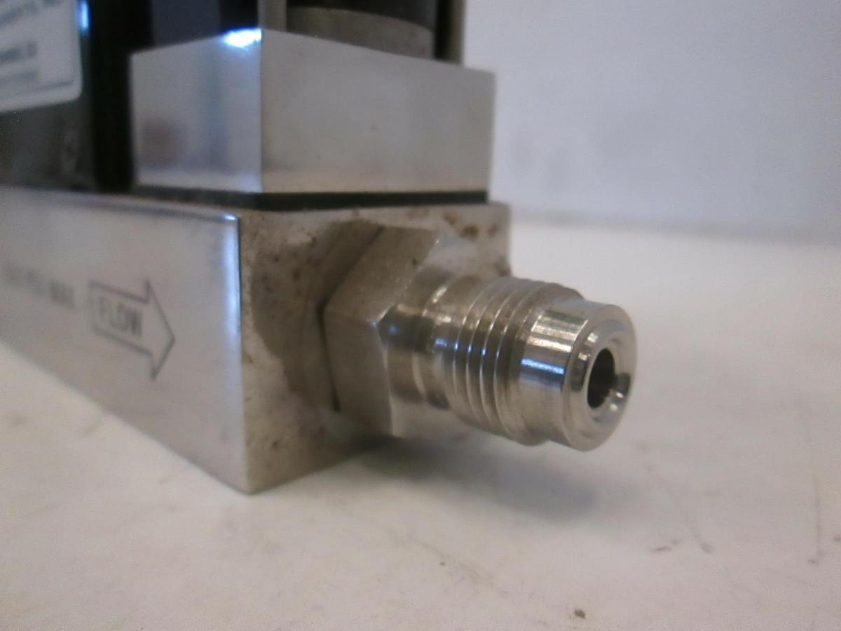 Used Unit UFC-1000 Mass Flow Controller MFC, N0, 5 SLM, Refurb