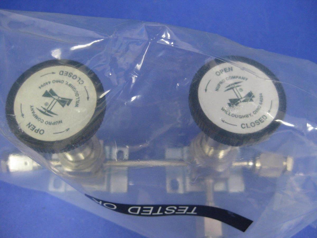 Used Nupro 6LV-BNC111 6LV-BNBW4, Shutoff Valve Assembly, 2 Station, 3 Ports, Rfrb