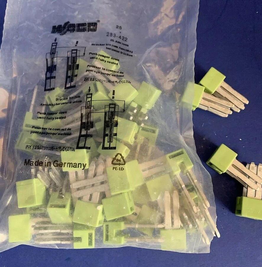 Wago 283-422 Green Adjacent Jumper, Lot of 45, New