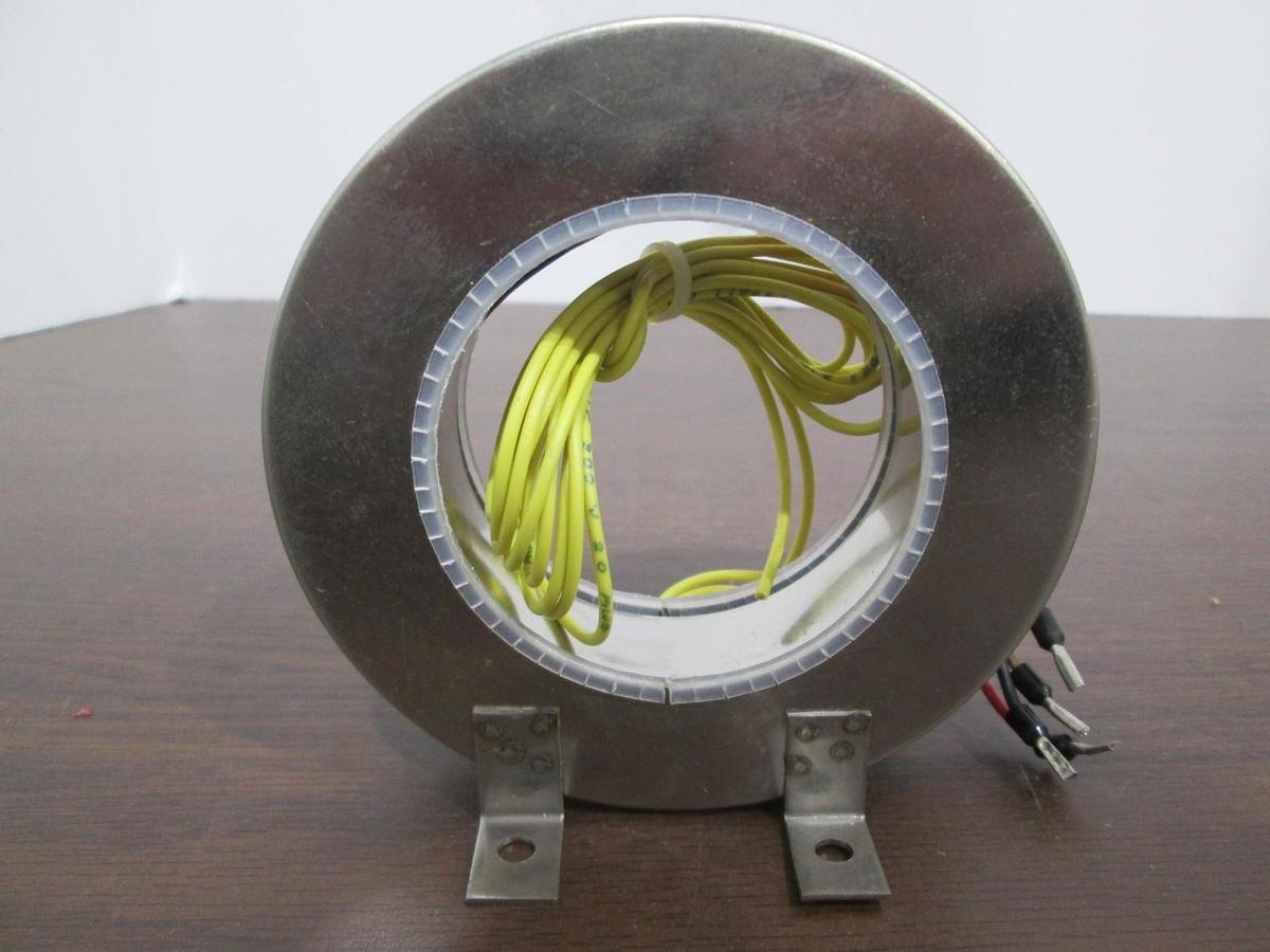 Used Bender, W2-A62B, B911758, Measuring Current Transformer, Class 3, Used