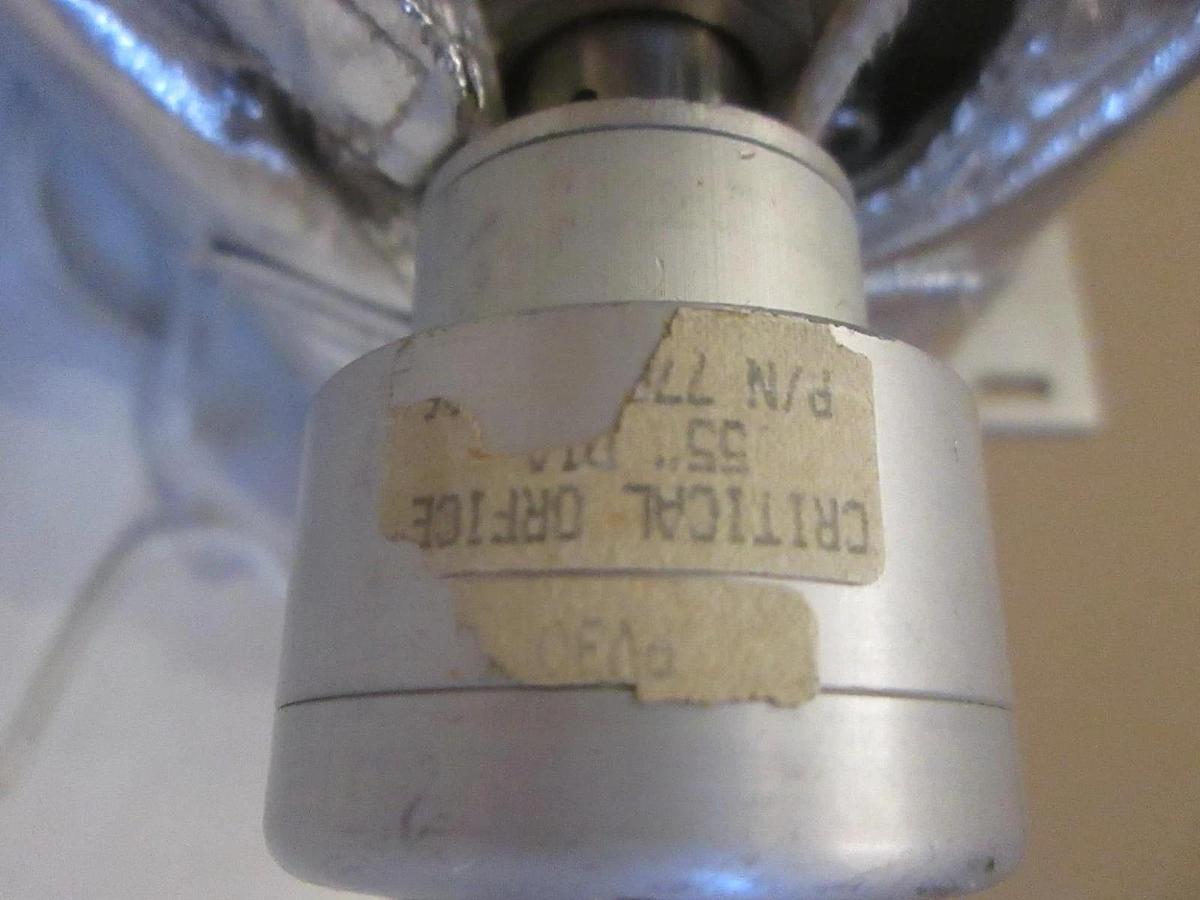 Used Thermionics Laboratory, 1009900555, Right Angle Valve w/ Heat Collar, Used