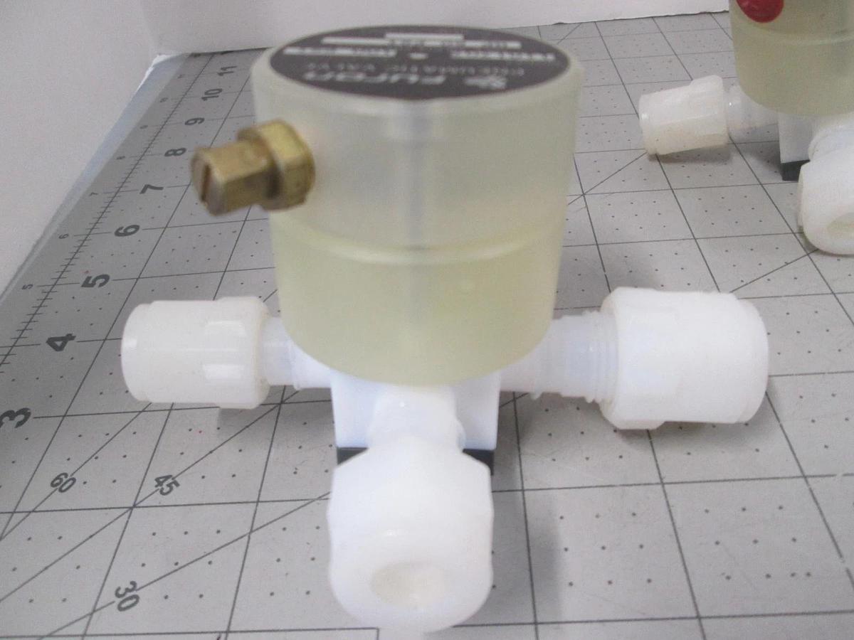 Used Furon, HP-60PSI, 1101707, 100 PSI, 3-Way Valve, Used, Lot of 2