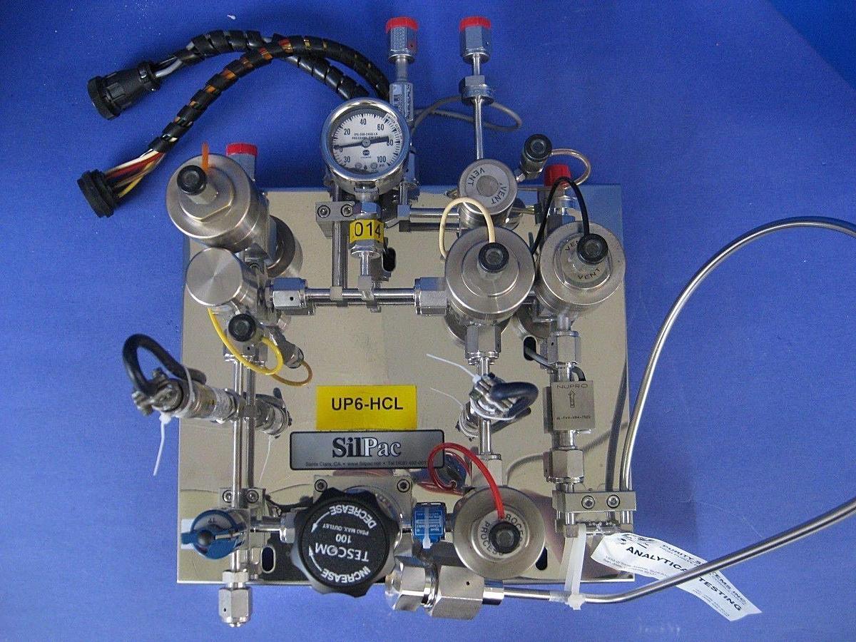 Used Praxair SilPac UP6  Gas Pane,  HCL, Refurbished