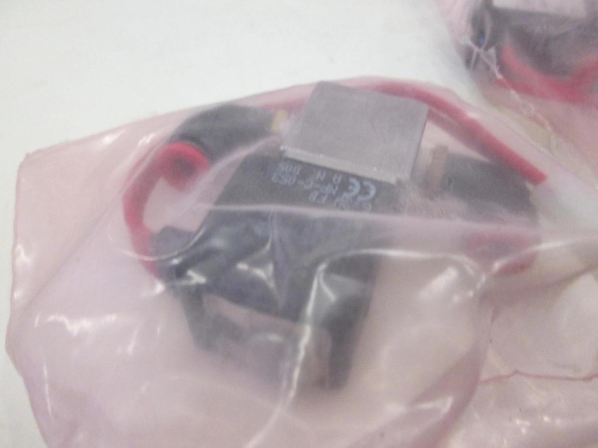 Asco, U8225B008V, Solenoid Valve, 6.9W, 20 PSI Air/Water, New, Lot of 2