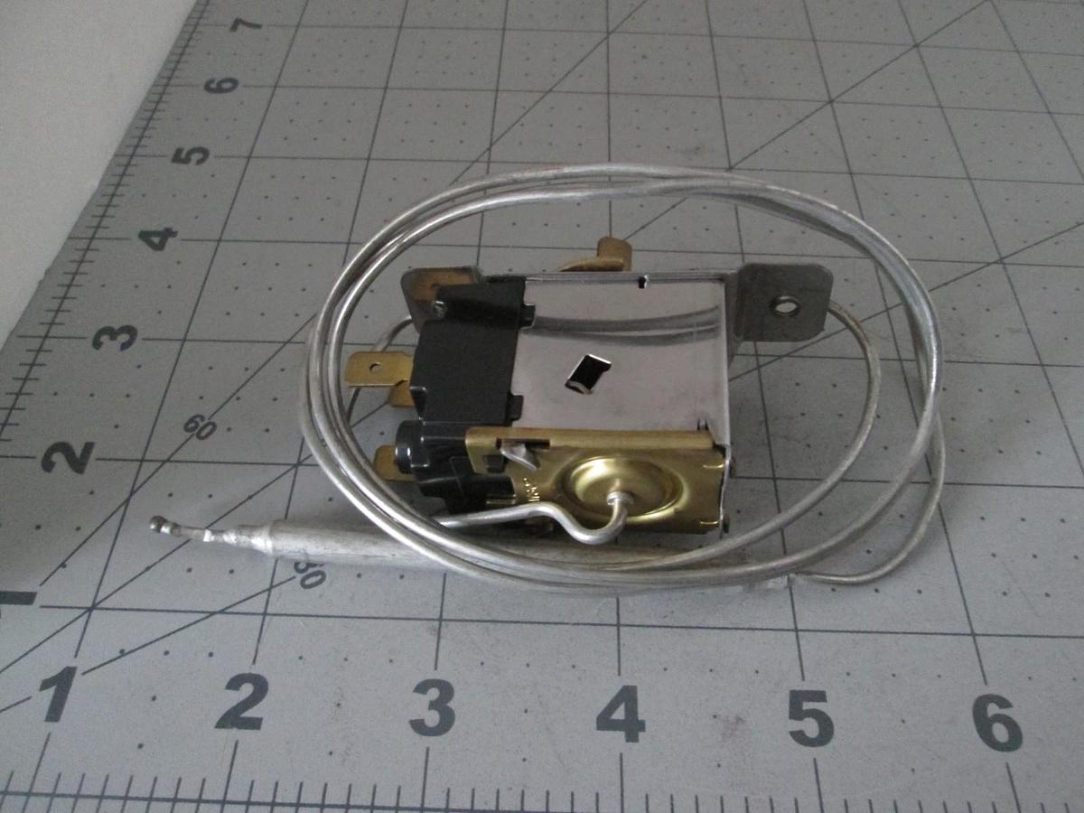 Used Saginomiya, ATB-Z378, Thermo Switch w/ TC Probe, New