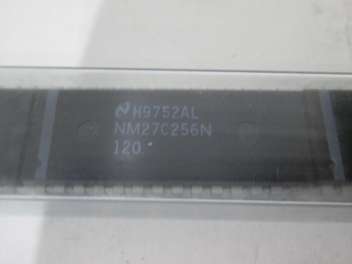 NSC, H9752AL, NM27C256N, Integrated Circuit, New, Lot of 13