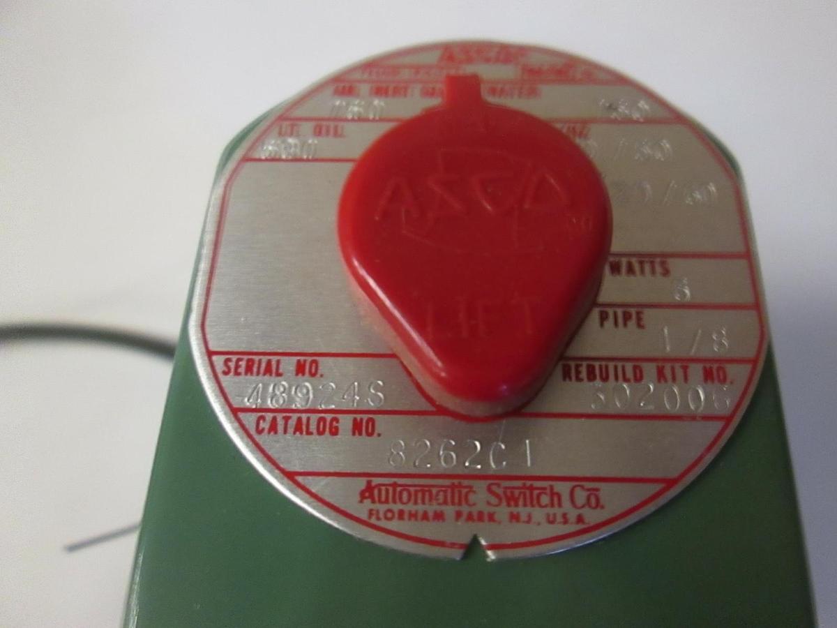 Used ASCO Red Hat Solenoid Valve 8262C1, 1/8", 3/6 Orifice, 120VAC/60Hz, Used