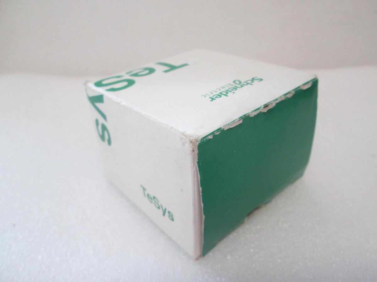 Schneider Electric, CA3KN22BD, Control Relay, Used