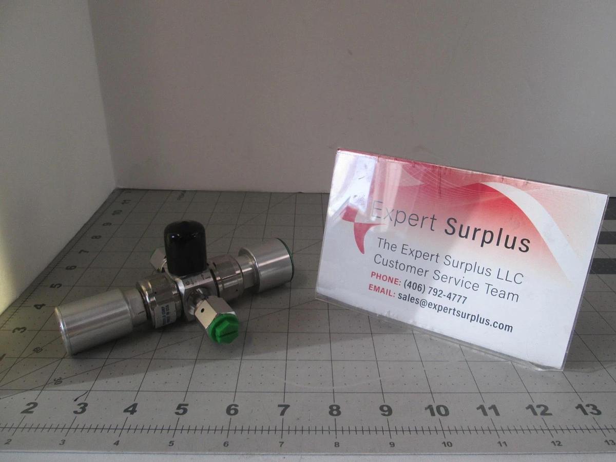Used Veriflo, 944AOPLPNONCS4215, Double Actuator, 3 Way Valve, Used