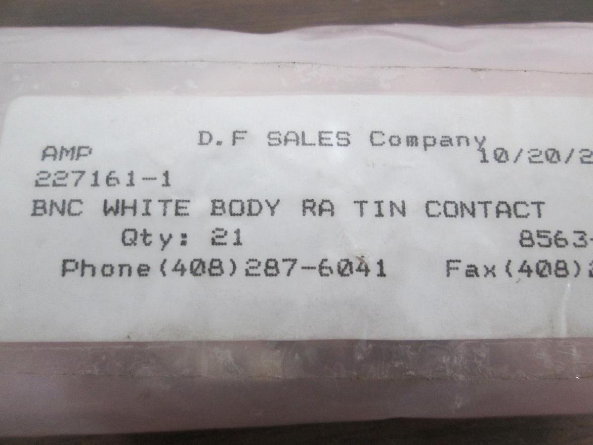 Used AMP, 227161-1, BNC White Body RA Tin Contact, New, Lot of 21