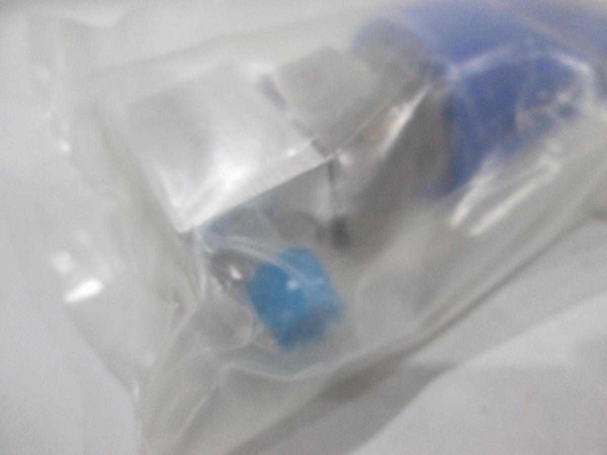 Used Swagelok, 6LV-DFLBW6-P-BL, Manual Valve w/ Lock Out, New