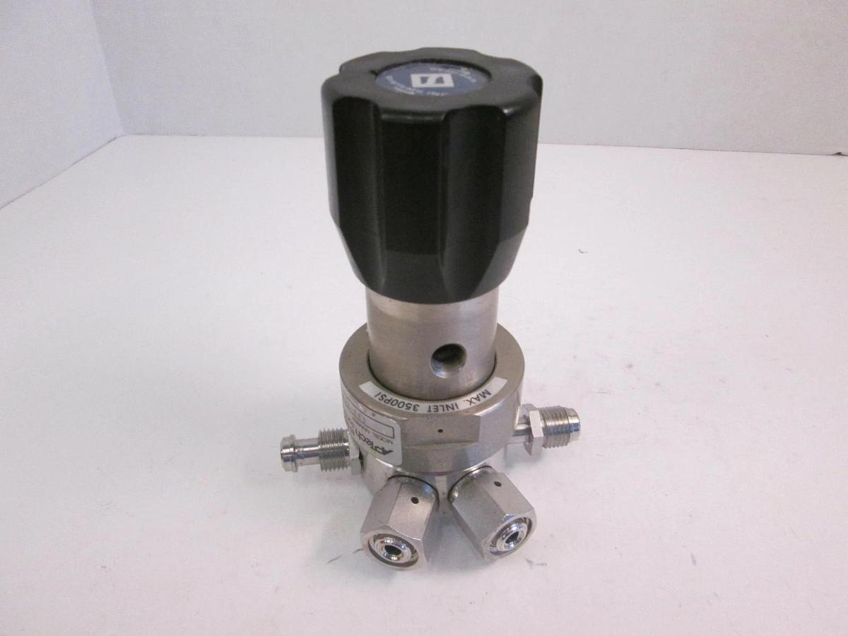 Used APTech Semi Gas Pressure Regulator 033-0177-010, 4 Port, 1/4" VCR- Used