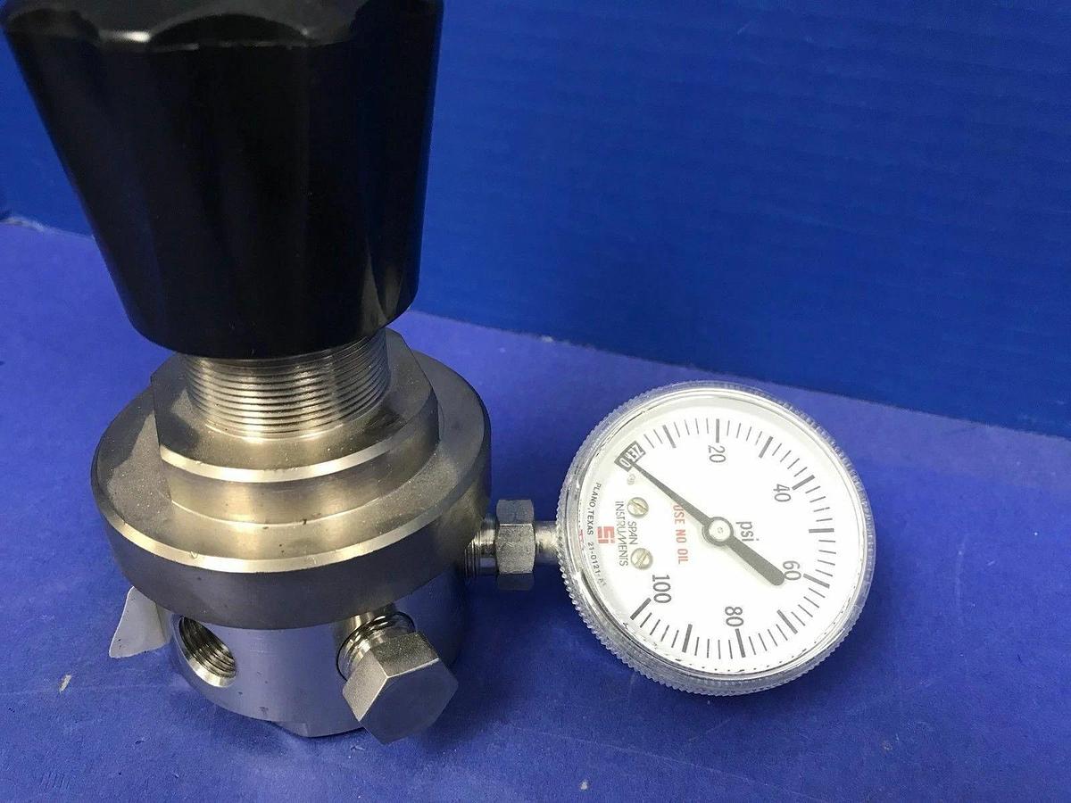 Used Tescom 64-3061-A425-002 Regulator w/ Gauge, Used