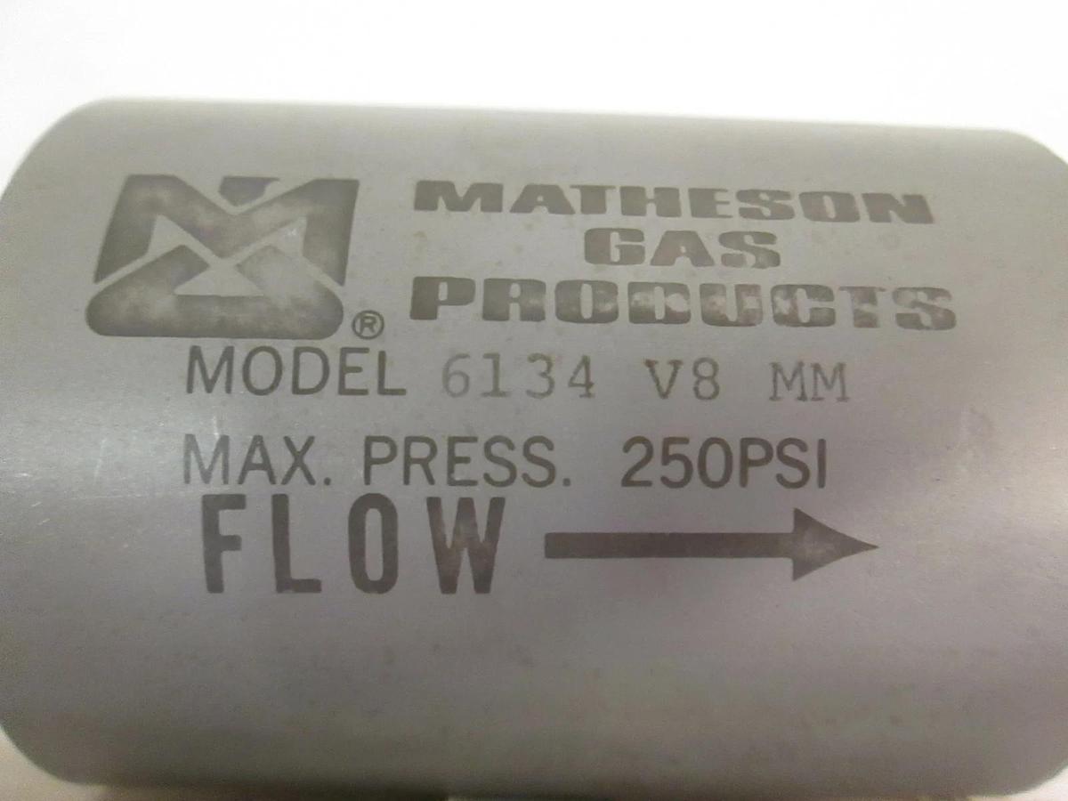 Used Matheson Inline Gas Filter 6134-V8-MM, 1/2" Tube Fitting, 250 psig, Lot of 2