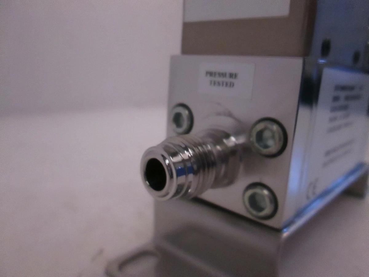 Used Brooks 5964, Mass Flow Controller, MFC, Gas: O2, 20 SLPM, 1/4" VCR, Used
