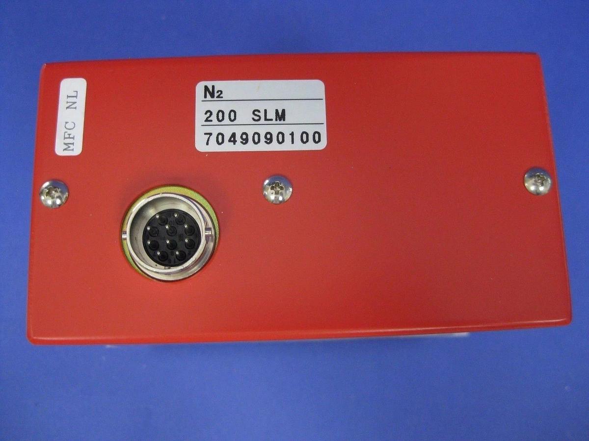 Used Stec SEC-600 Mass Flow Controller  200 SLM, N2, 1/2" Male VCR,  Used