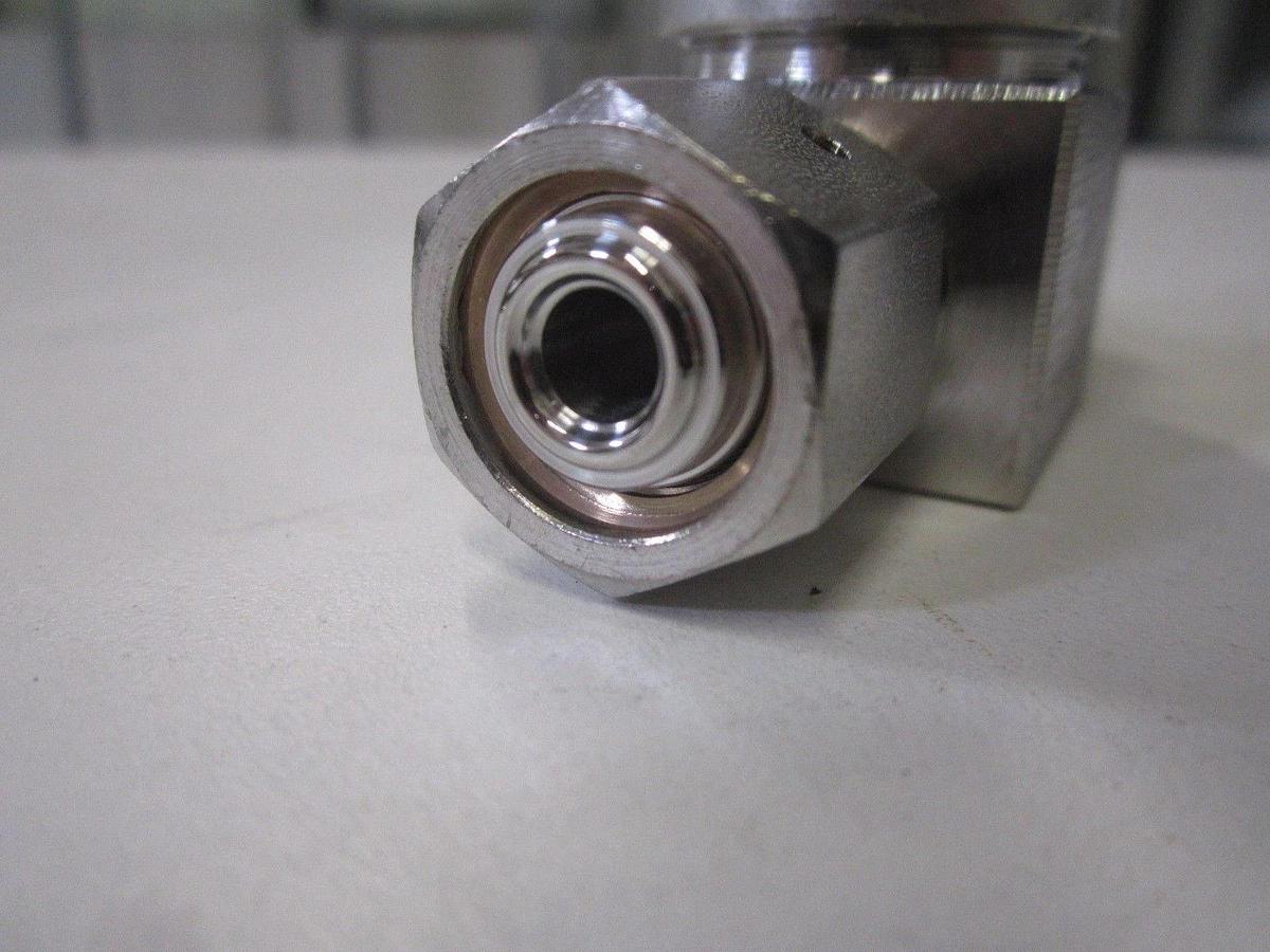 Used Swagelok SS-BNV51-2C Bellows Sealed Valve, 1/8-27 NPT Inlet, 1/4" FVCR