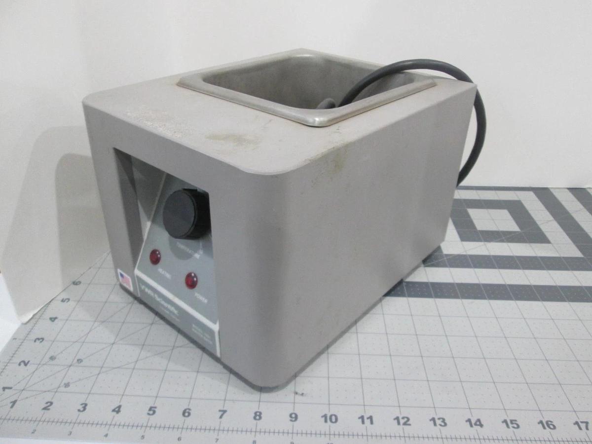 Used VWR Scientific, Model 1201, Shel-Lab Water Bath, 120V, Single Phase, No Lid, Use