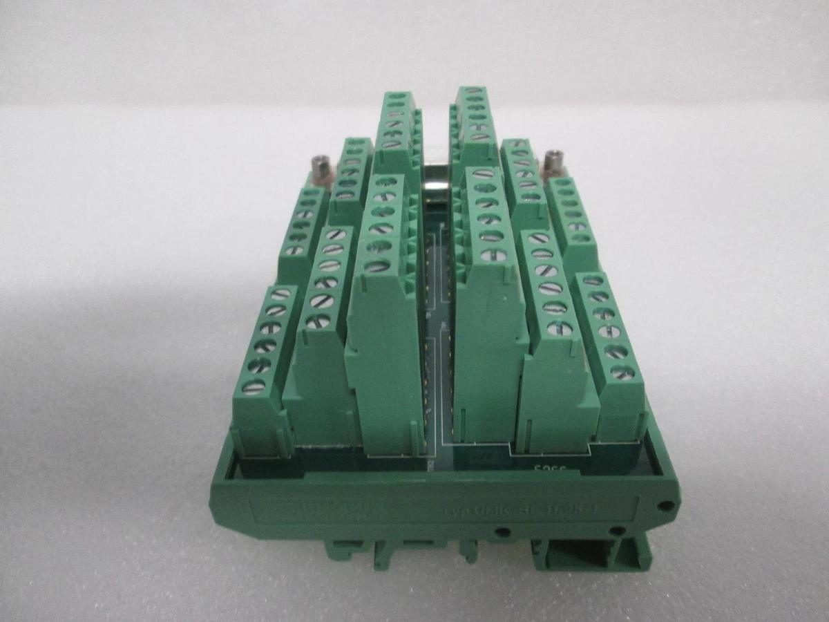 Phoenix Contact, DAQ-DB32IO, Terminal Block, New
