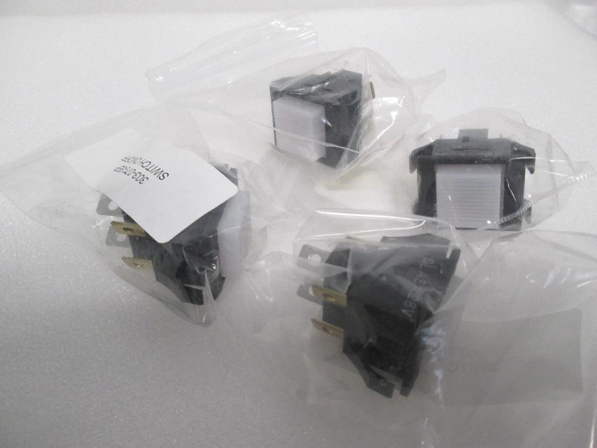 On/Off Switch, SLA5A28V, 303-079, New, Lot of 4