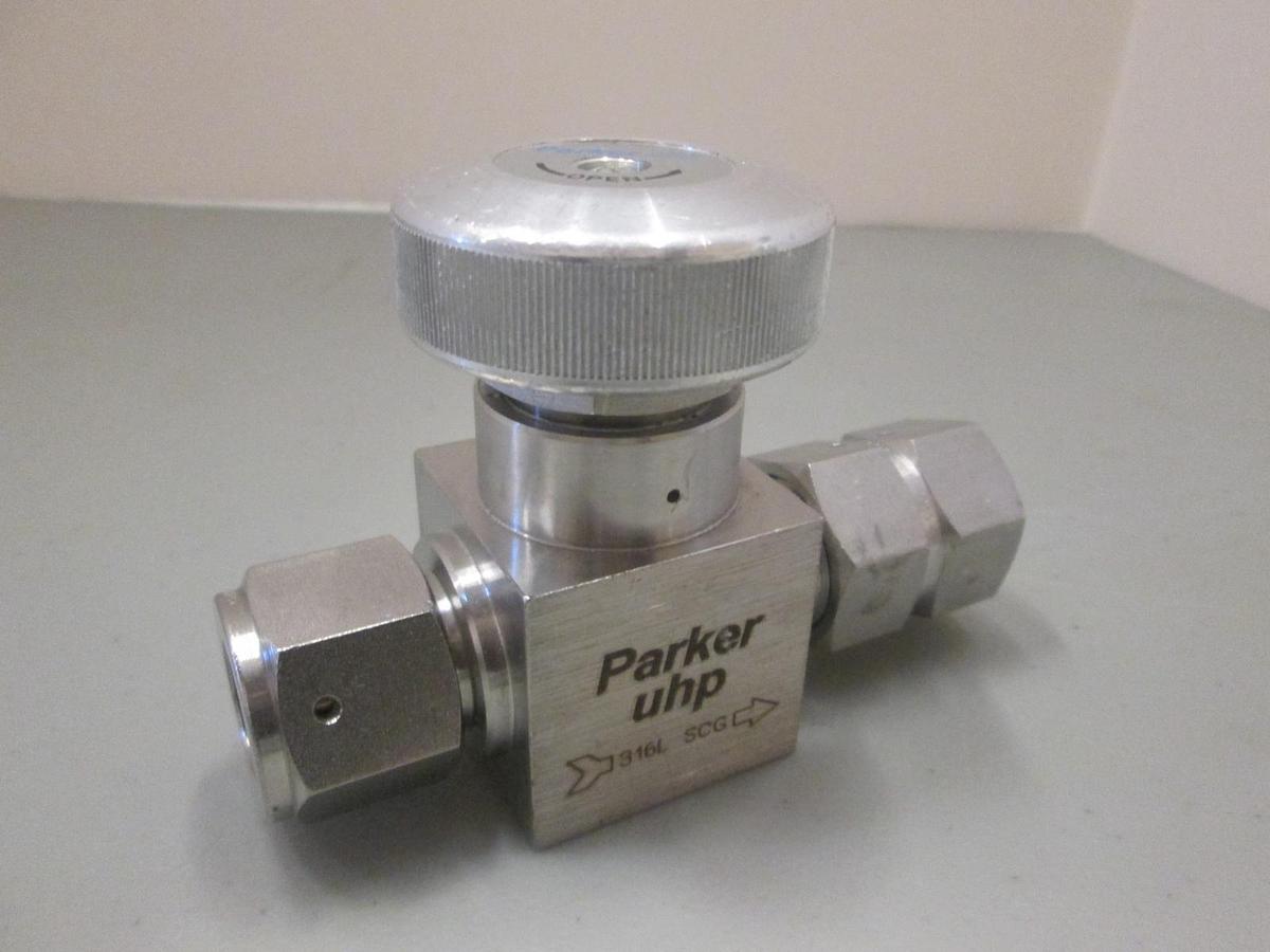 Used Veriflo, UHP High Pressure Diaphragm Valve 1/2" FVCRx 1/2" MVCR, Used