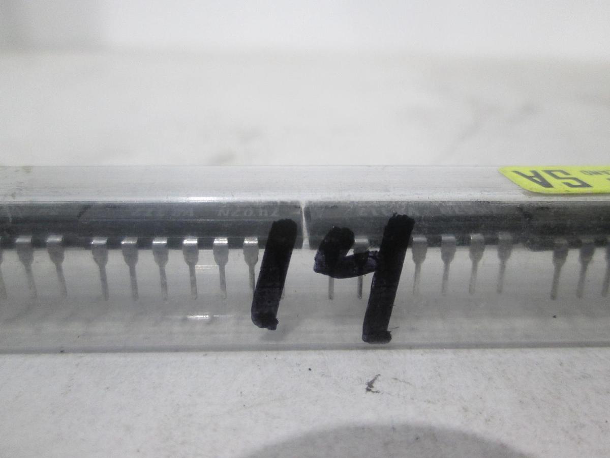 Used 7407N V8312, Integrated Circuit, New, Lot of 14