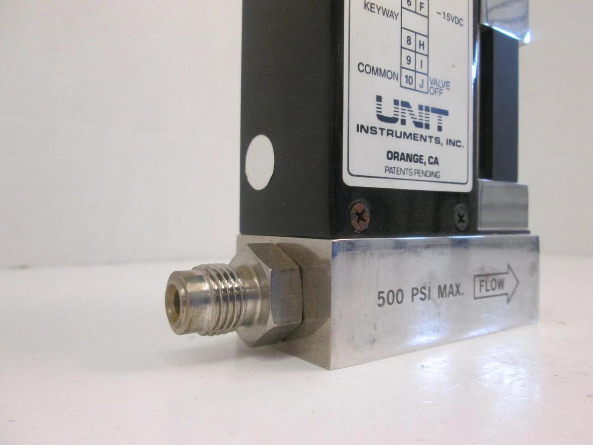 Used Unit UFC-1000, MFC, Mass Flow Controller, HCL, 1000 SCCM, Used